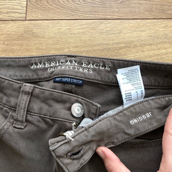 American Eagle Super Stretch Jegging - Picture 3 of 3